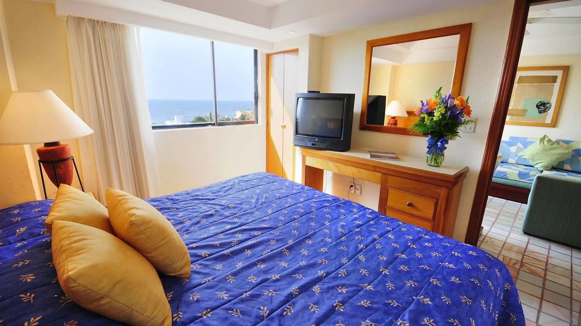 Ocean Breeze Mazatlan Hotel