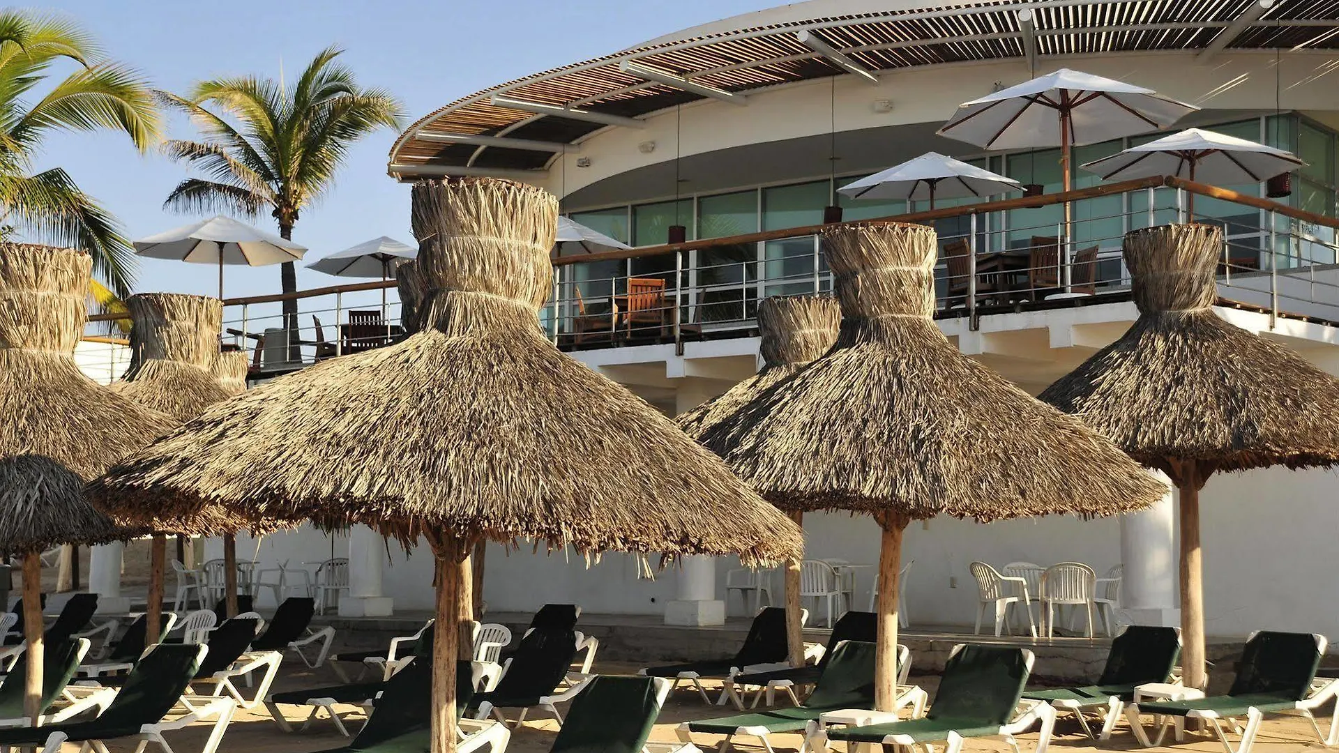 Ocean Breeze Mazatlan Hotel